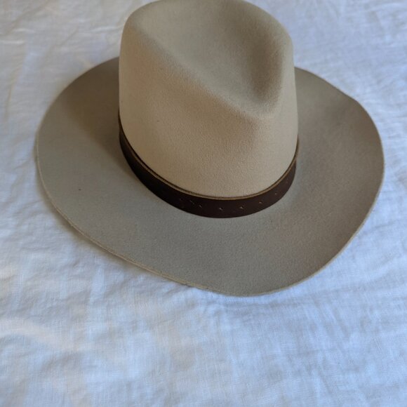 Wyeth 100% Australian Wool Taupe Felt Cowboy Hat - Picture 3 of 11
